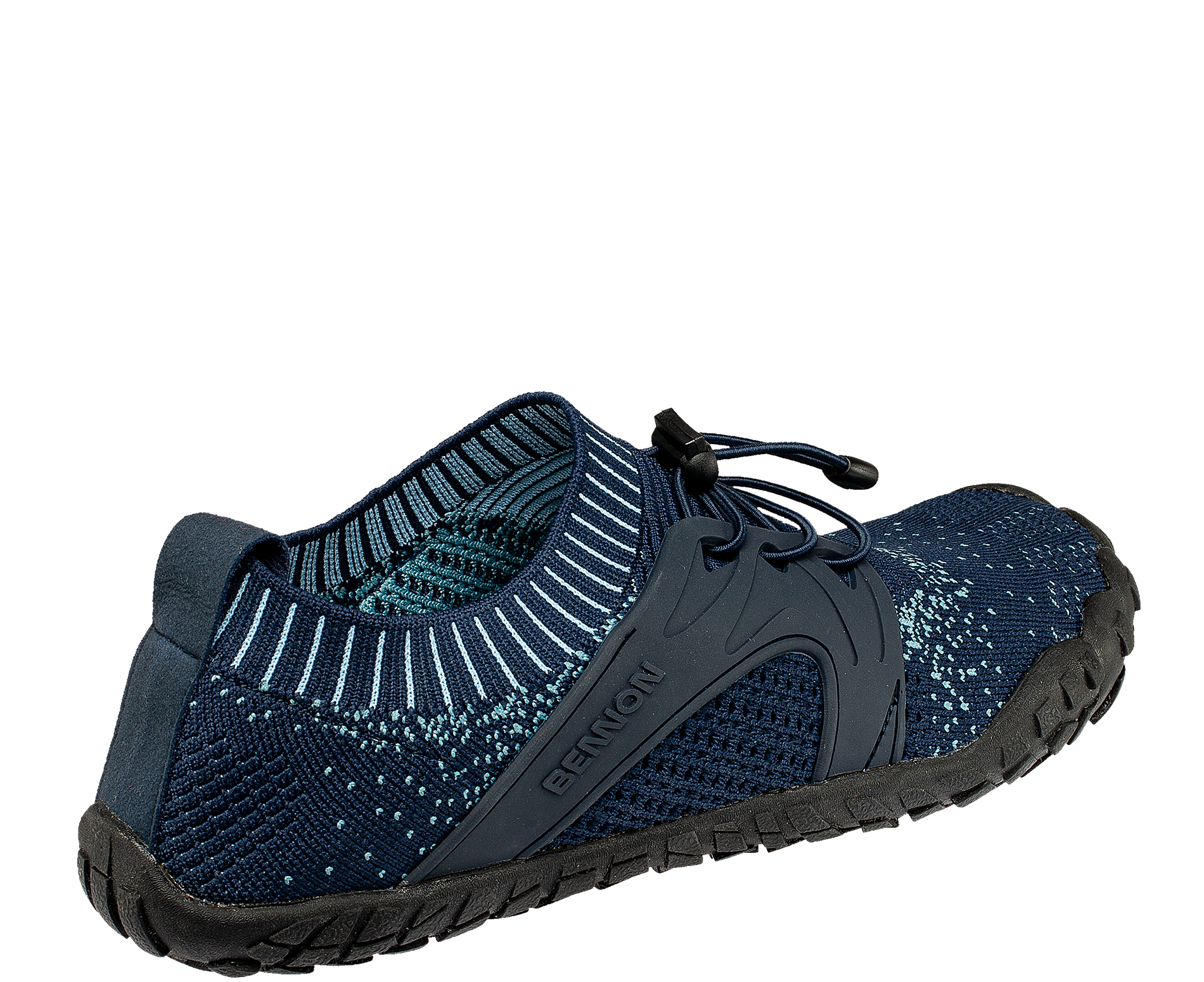 140818_0508060090_BNN_BOSKY_Barefoot_09_6.png