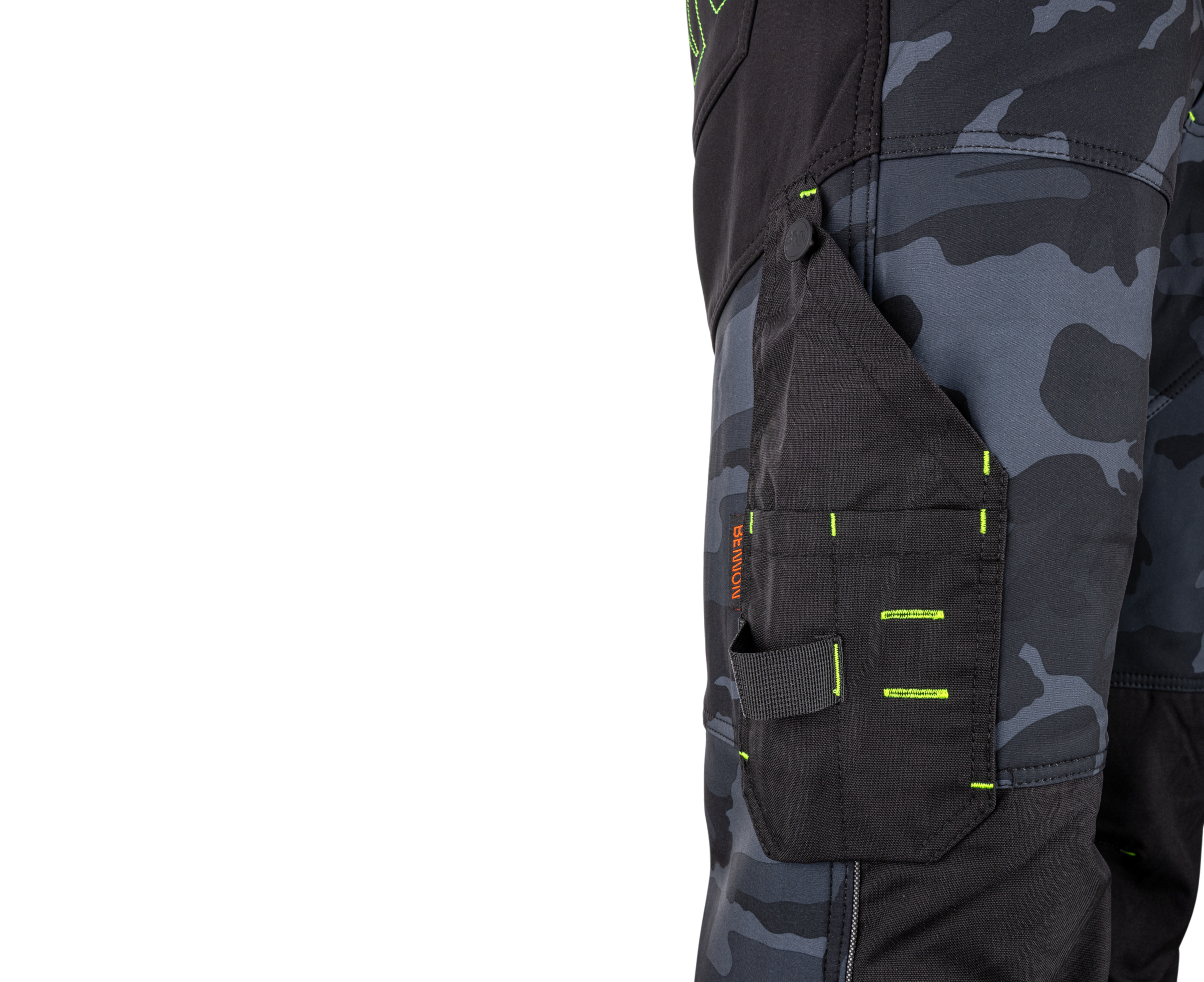509060_747130062_CAMOS_Trousers_blackgrey__4.png